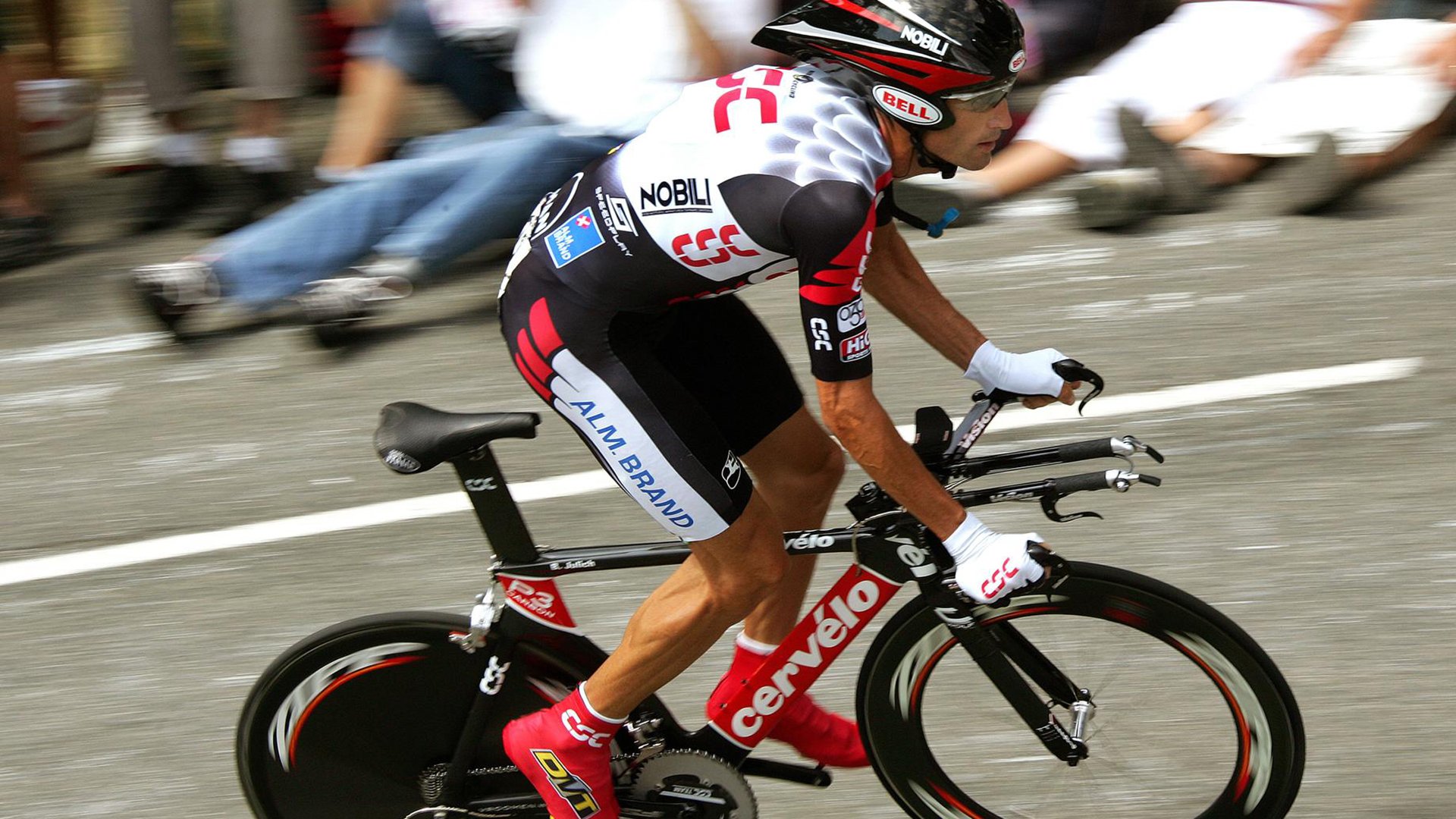 球迷盛典：现场氛围与体育精神的融合，球迷知识